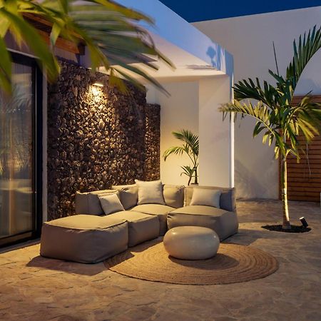 Villa Noma - Design Space With Pool In คอร์ราเลโฮ ภายนอก รูปภาพ