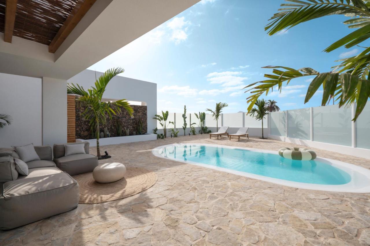 Villa Noma - Design Space With Pool In คอร์ราเลโฮ ภายนอก รูปภาพ
