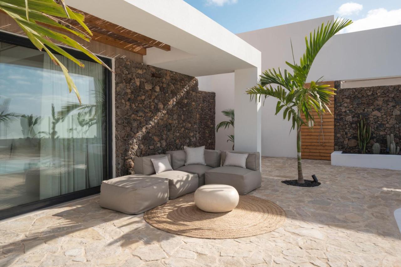 Villa Noma - Design Space With Pool In คอร์ราเลโฮ ภายนอก รูปภาพ